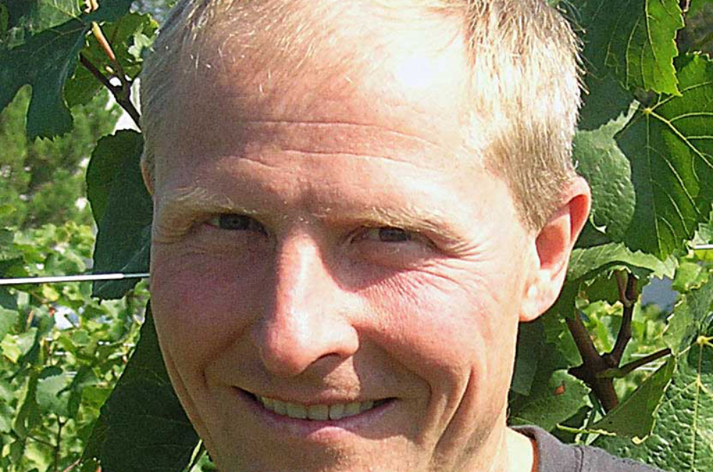 Dr. Olivier Viret