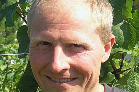 Dr. Olivier Viret