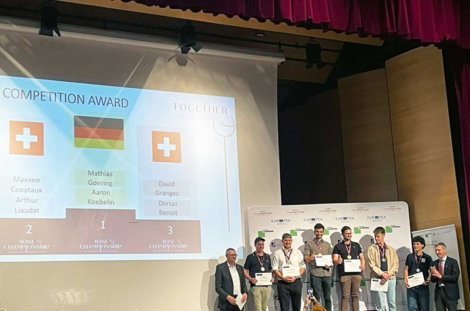 Trois équipes romandes, trois places sur le podium ! Changins, Marcelin et l’École d’agriculture du Valais font rayonner la Suisse à l’Europea Wine Championship. Bravo ! © DR