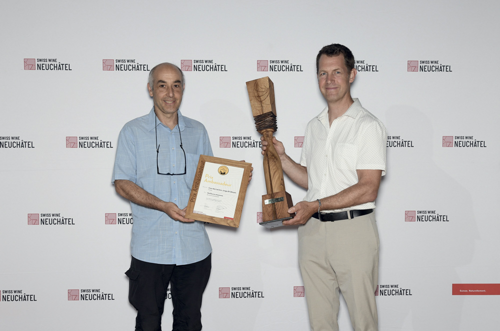 Jean‑Marc Jungo, Cave des Lauriers et Roger Maeder, le créateur du Trophée de l’Ambassadeur.