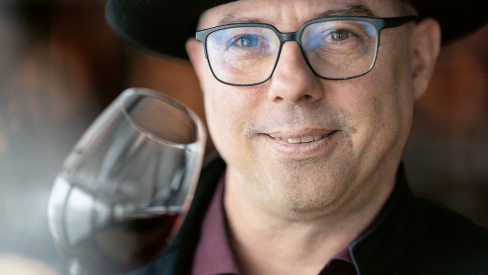 L’ampélologue José Vouillamoz et Swiss Wine Valais célèbrent le centenaire de la Syrah par de nombreux événements.