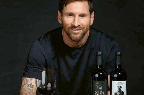 VV_25_06-ACTUS_4-LionelMessi-vinVS_Goat