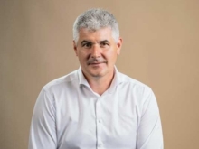 Pierre-Alain Bapst fait preuve de beaucoup de respect pour les vigneronnes et vignerons.