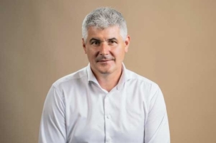 Pierre-Alain Bapst fait preuve de beaucoup de respect pour les vigneronnes et vignerons.