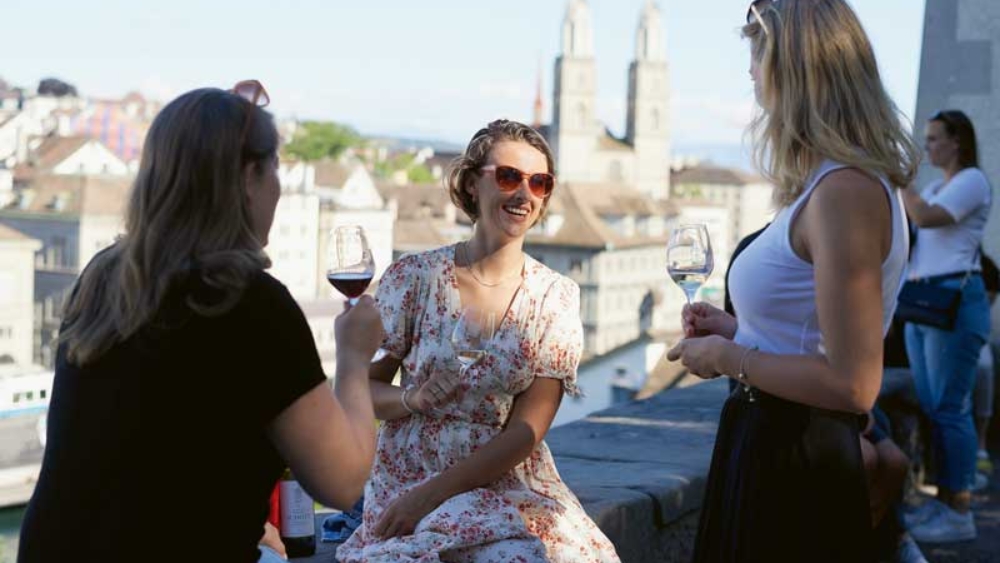 VV_26_01-ACTUS_1-SWIS_Reportage_Zuerich_02