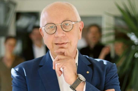 VV_26_01-TRIBUNE_M_Rochat