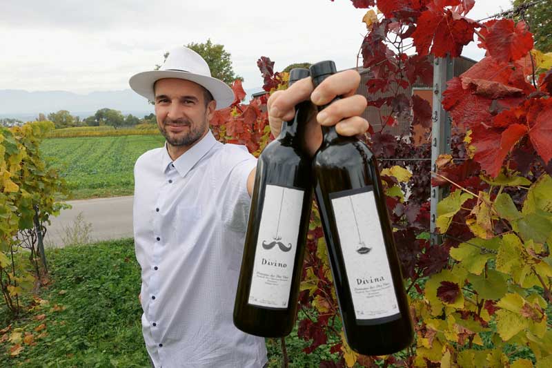 Raphaël Piuz, du Domaine des Dix Vins à Hermance, ouvre son conservatoire de cépages résistants toute l’année aux visiteurs.
